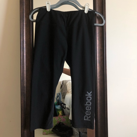 Reebok Pants - Reebok crop leggings